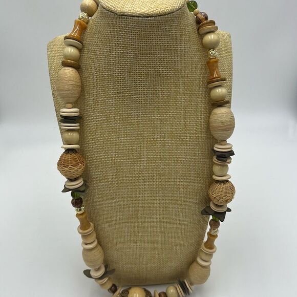 Set of 2 Wooden Beaded Statement Necklaces - Vintage - Picture 6 of 13